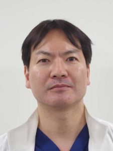 橘　一俊