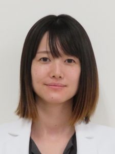 青栁　美穂
