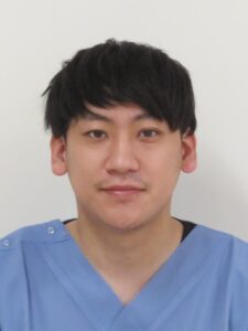山本　晃成